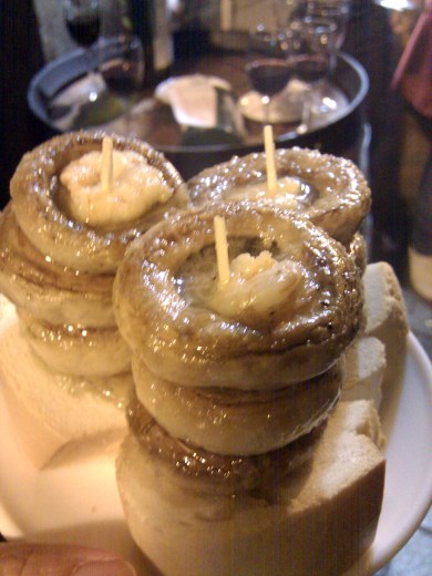 The Famous Mushrooms from Calle Laurel